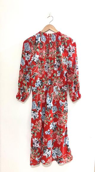 Vestido arreglado HM.