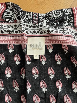 Conjunto chaqueta y falda