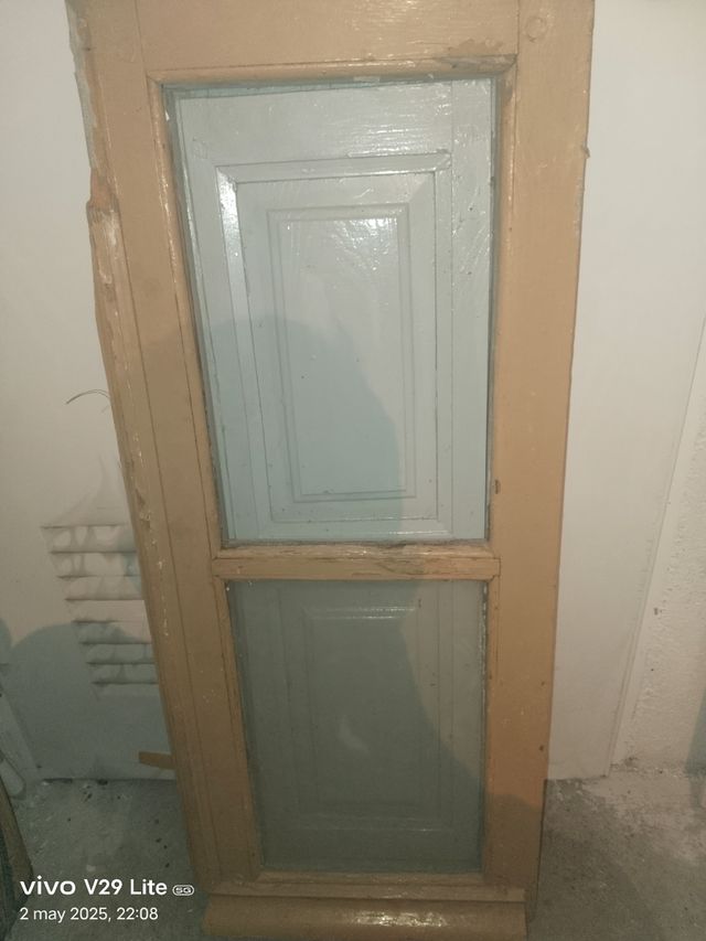 Ventana antigua de madera
