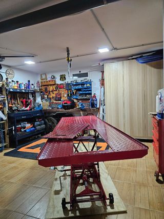 Elevador moto hidráulico 450KG