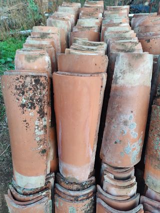 Tejas antiguas de barro