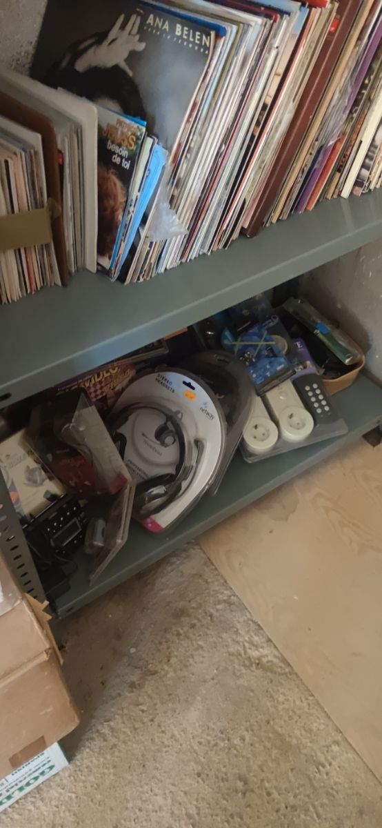 Discos y aparatos de música