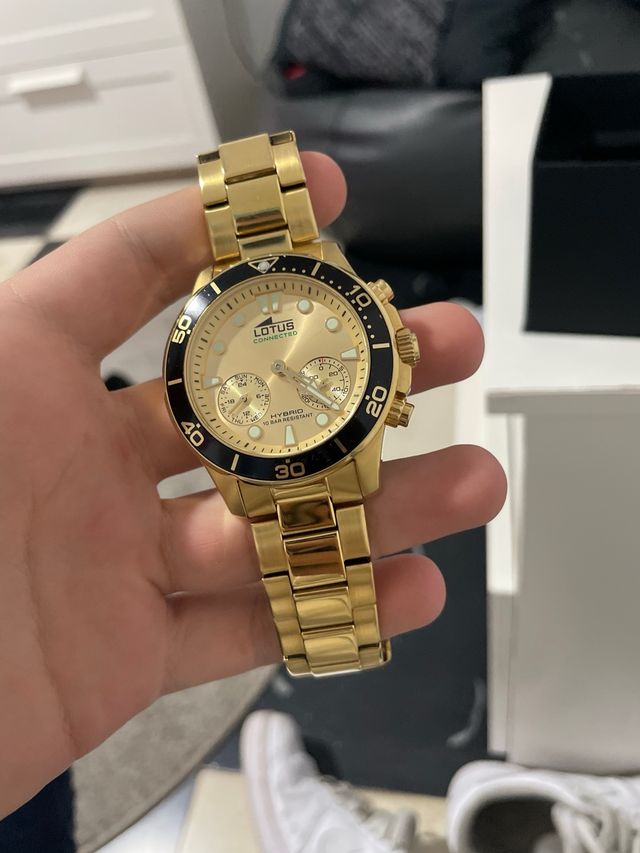 Orologio Lotus Connect