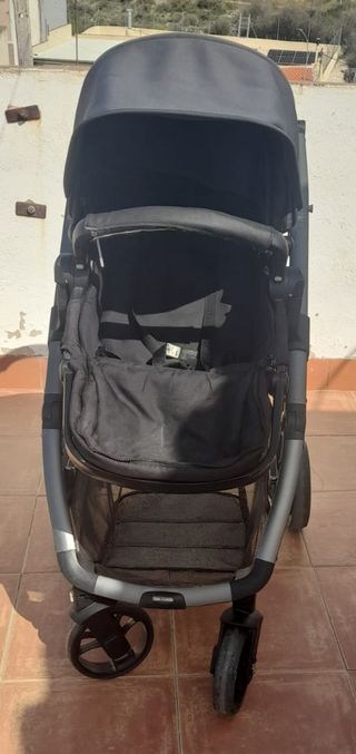 Carricoche Be Cool + capazo + silla coche