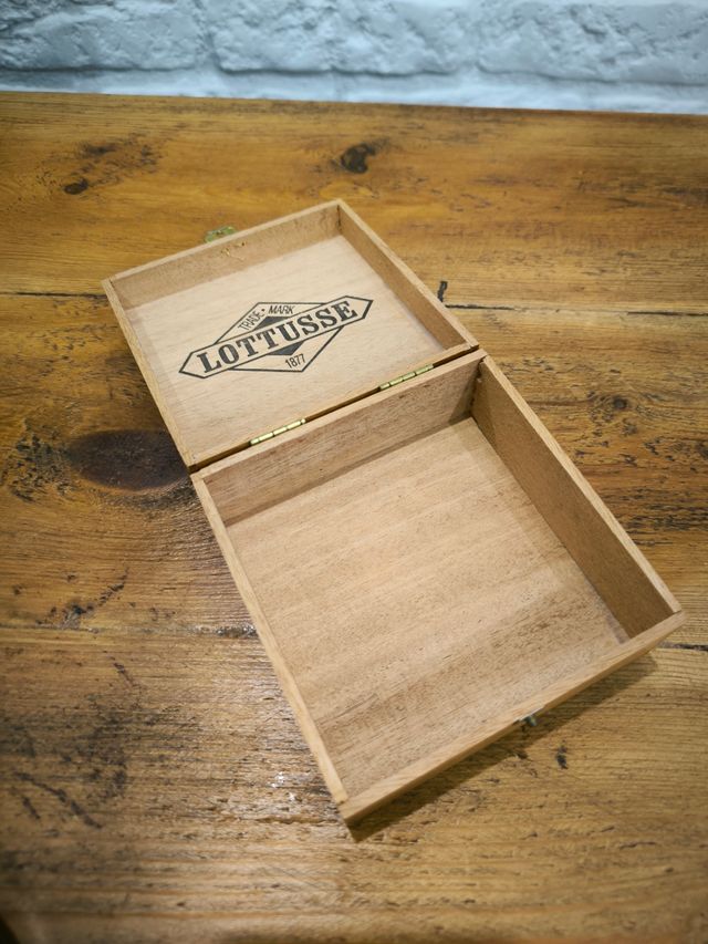 Caja madera Lottusse vintage