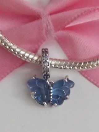 Charm Mariposa en plata S 925.