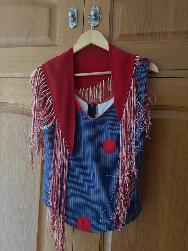 Falda y blusa flamenca talla 38 altura 160cm