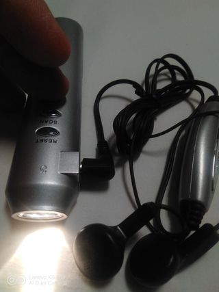 Radio linterna 2 en 1