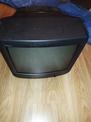 TV Sony CRT antigua