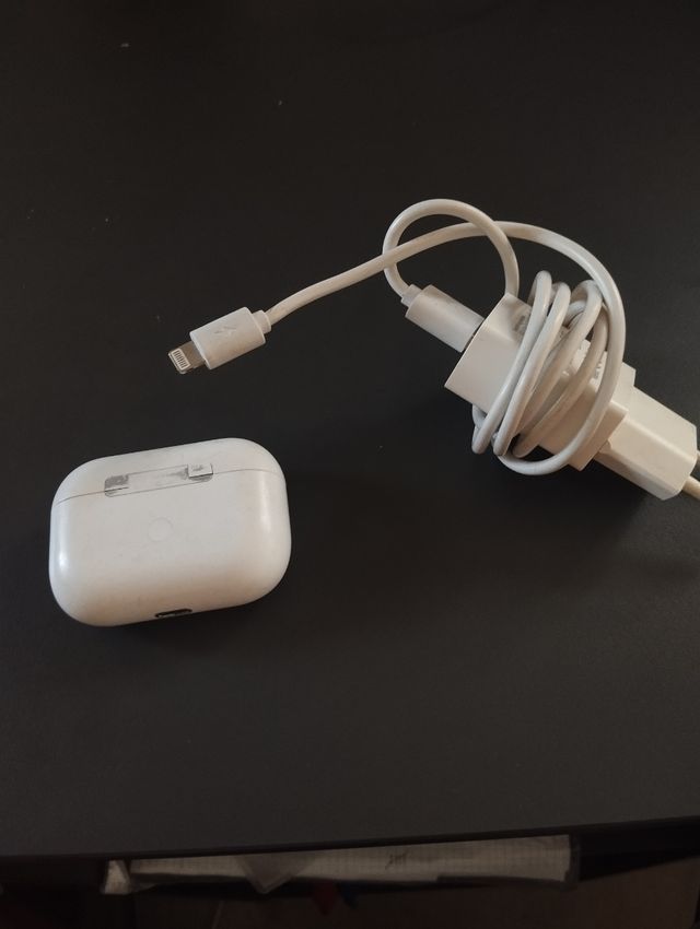 airpods pro 