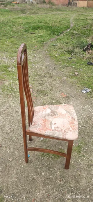 Sillas de madera