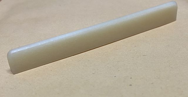 Silleta de hueso  para guitarra clásica