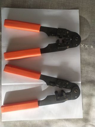 Crimpadora RJ45. Precio unidad. 