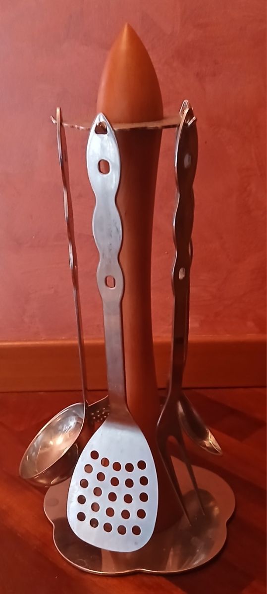 Portamestoli Giannini legno acciaio