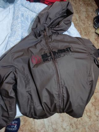 Chaqueta Element marrón