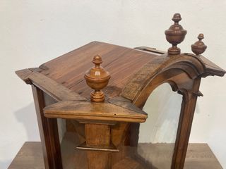 Hornacina antigua nogal restaurada