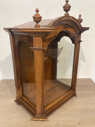 Hornacina antigua nogal restaurada