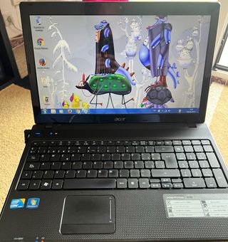 Portátil Acer negro