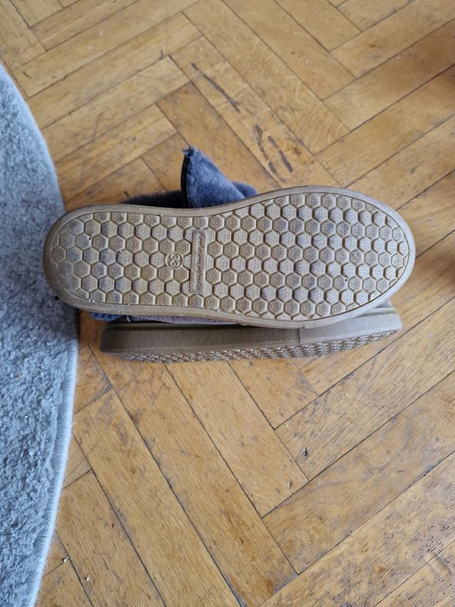 Zapatillas Nike, botas y zapatos niña 33,31