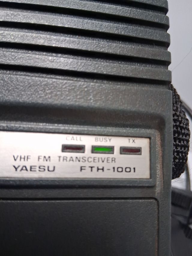 Radio Yaesu FTH-1001 VHF FM