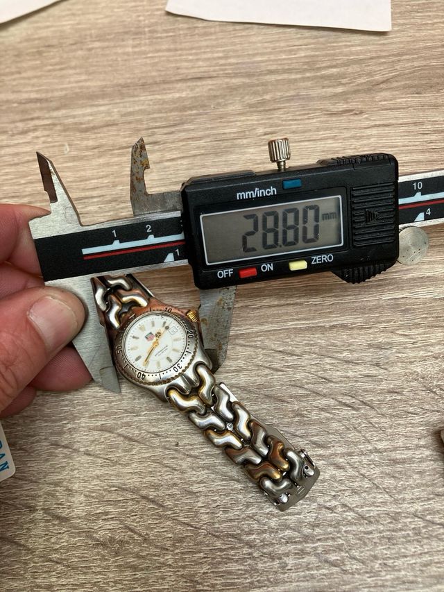 🇨🇭TAGHEUER PROFESIONAL