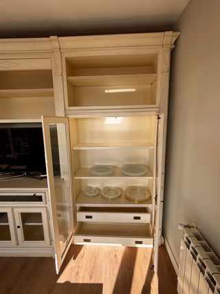 Mueble salón y mesa blanco