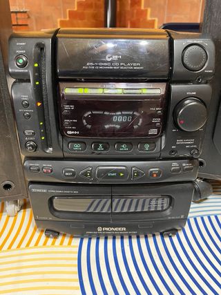 Equipo compacto Pionner cd cassette y radio