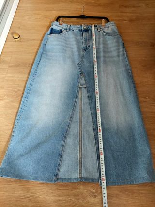 MANGO. Falda denim larga T.L Medidas