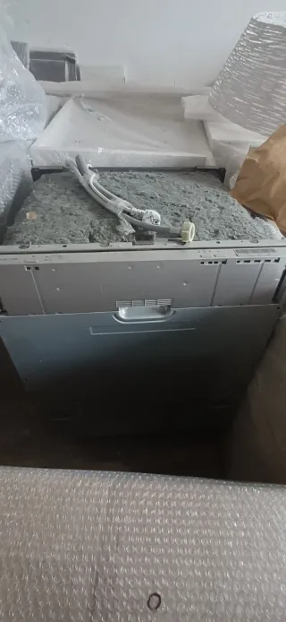 Lavavajillas EAS integrable