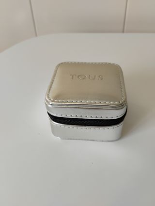 Caja Tous y regalo otras