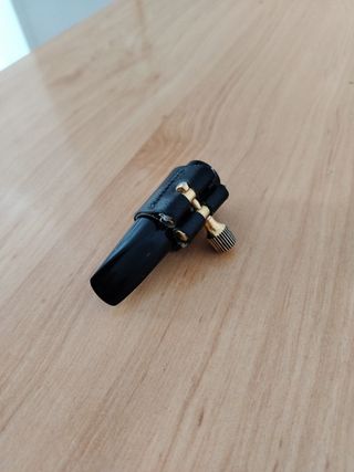 Boquilla Saxo Soprano Jody Jazz con abrazadera