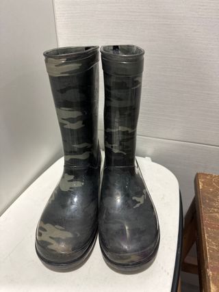 Botas Lluvia camuflaje niño. Talla 32