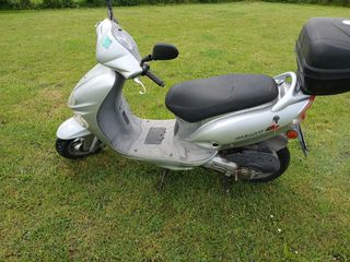 Scooter 49cc Vitality 2 plazas - ITV hasta 7-2025