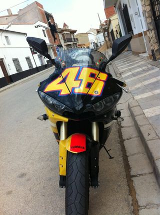 Yamaha R6 R46 Edición Limitada Valentino Rossi