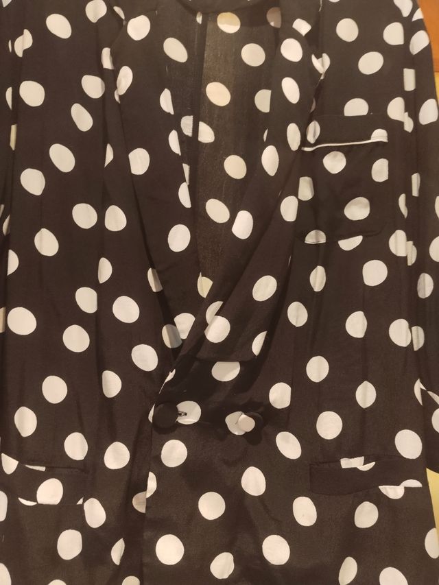 Traje Bershka lunares blanco-negro - Talla L