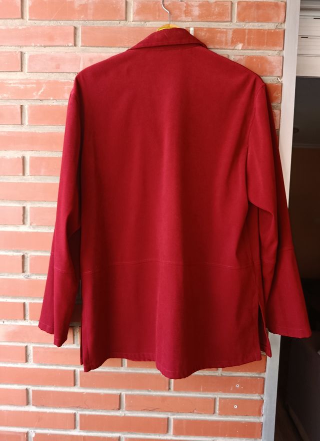 Chaqueta granate 