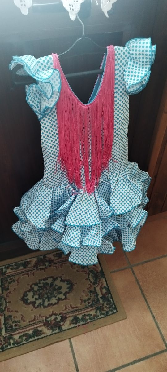 Traje de flamenca ,talla 6 años.