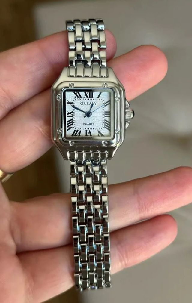 Orologgio Donna 
ri modello lussoso 