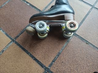 Patines artísticos: Cuero negro