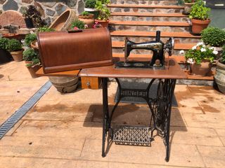 Maquina de coser antigua singer