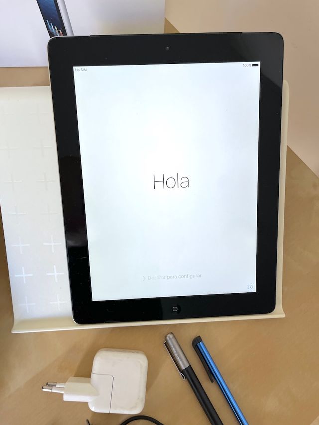 Apple iPad 3 16GB wifi+4G negro y accesorios