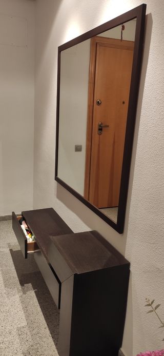 Mueble recibidor y espejo color wengué