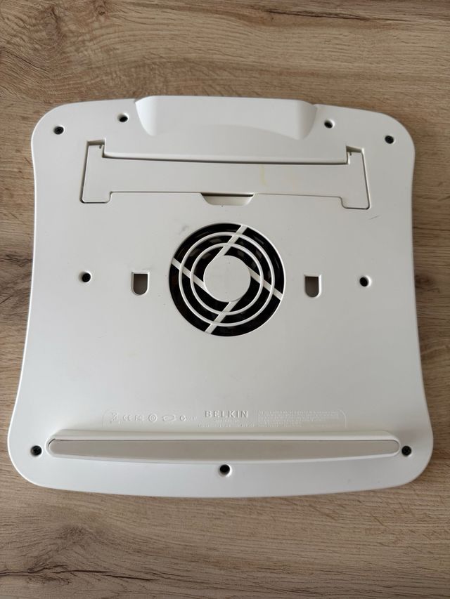 Soporte para portátil Belkin