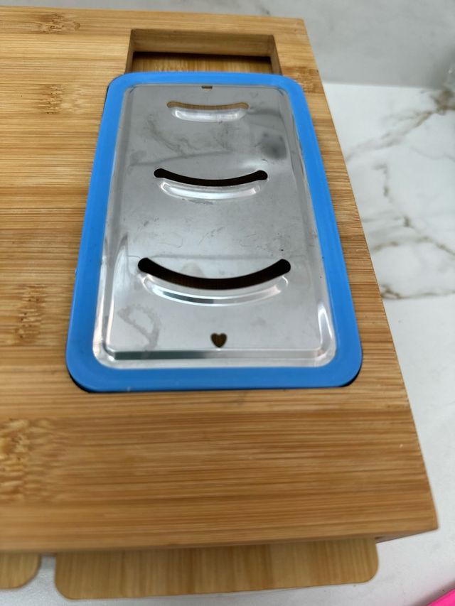 Rallador de madera  con cajones