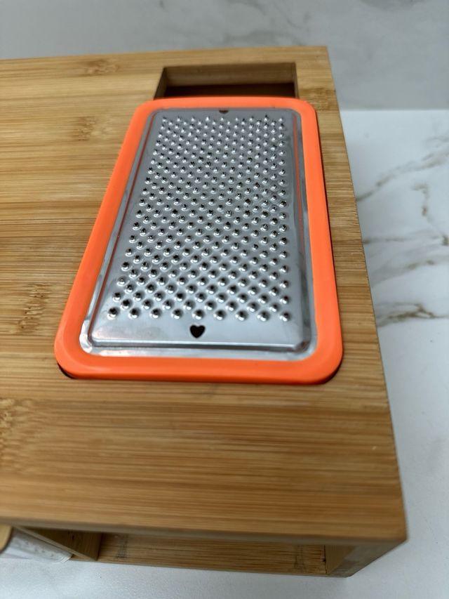 Rallador de madera  con cajones