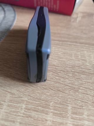 Teléfono Nokia 7250 sin cargador