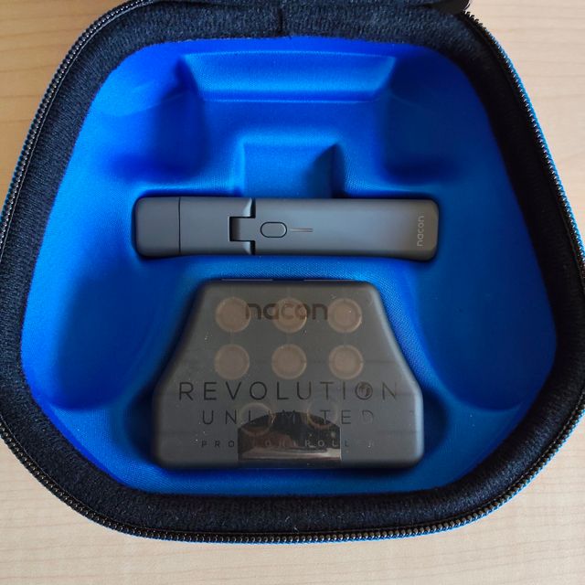 Nacon Revolution Unlimited PS4