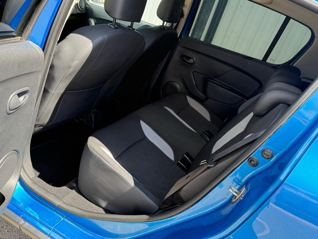 Dacia Sandero 2013