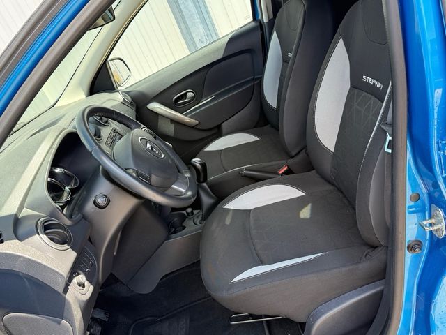 Dacia Sandero 2013