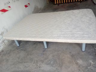 Somier laminas y base tapizada